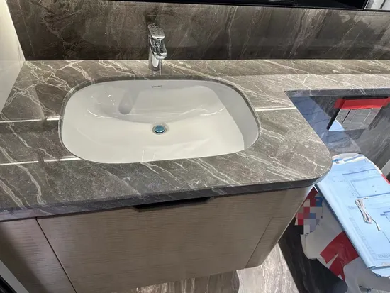 Marble & Granite Countertop 