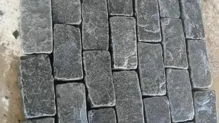 Design Natural Black Basalt Paving Cobblestone for Landscaping / Patio / Driveway 