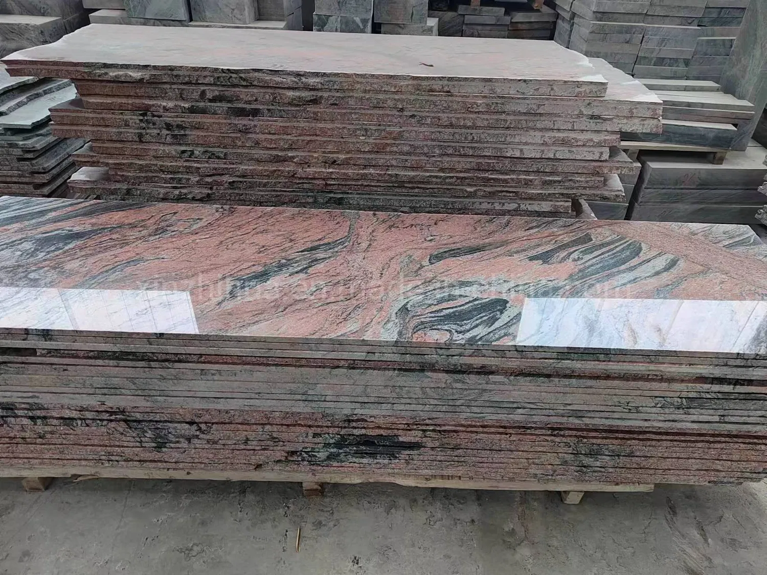 Building Material Stone Slabs/Tiles Stair Steps/Countertops/Flooring/Wall Tile Wholesale Granite Cobblestone